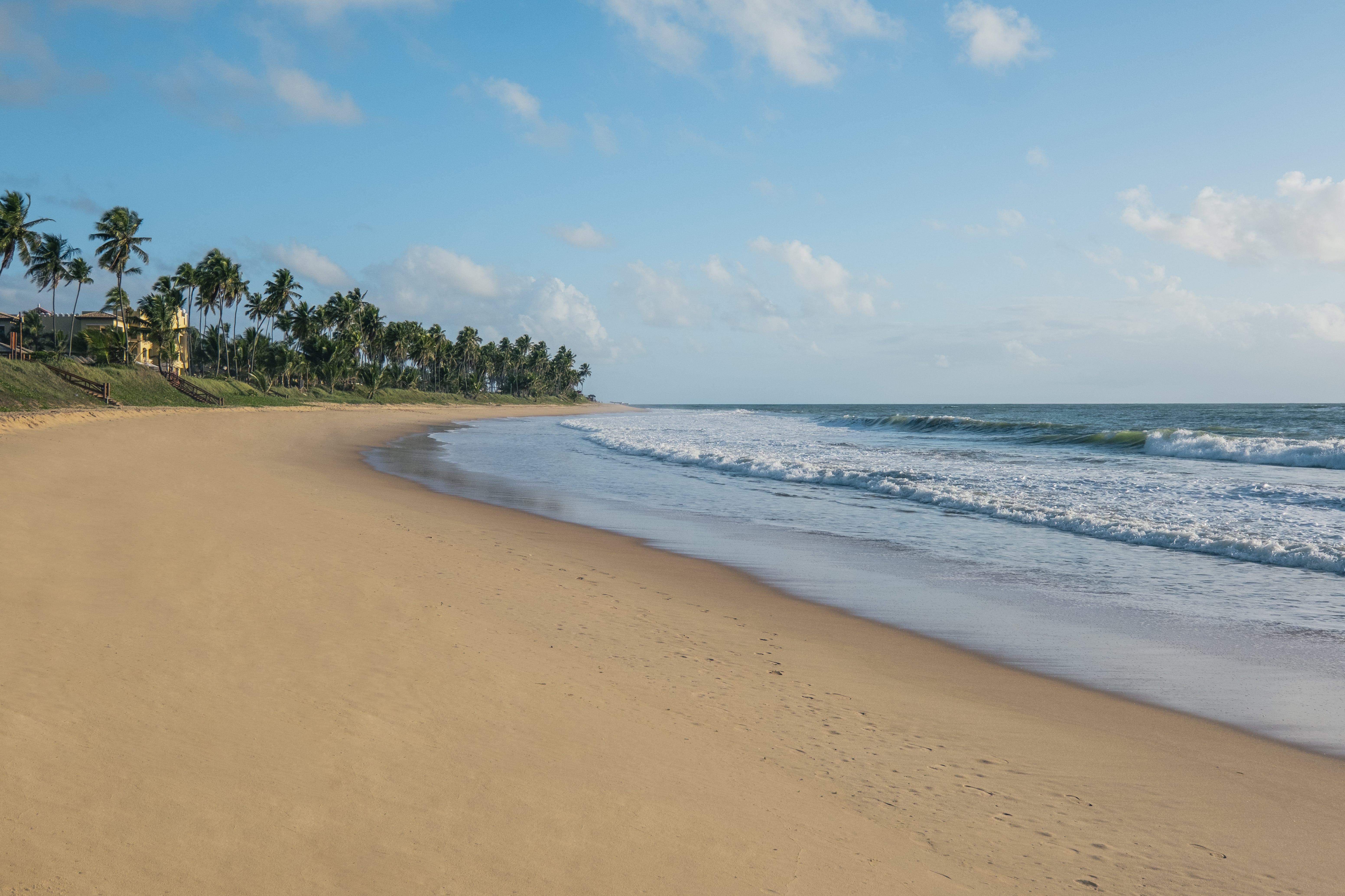 Iberostar Waves Bahia Hotel Praia do Forte Exterior foto Weligama Beach