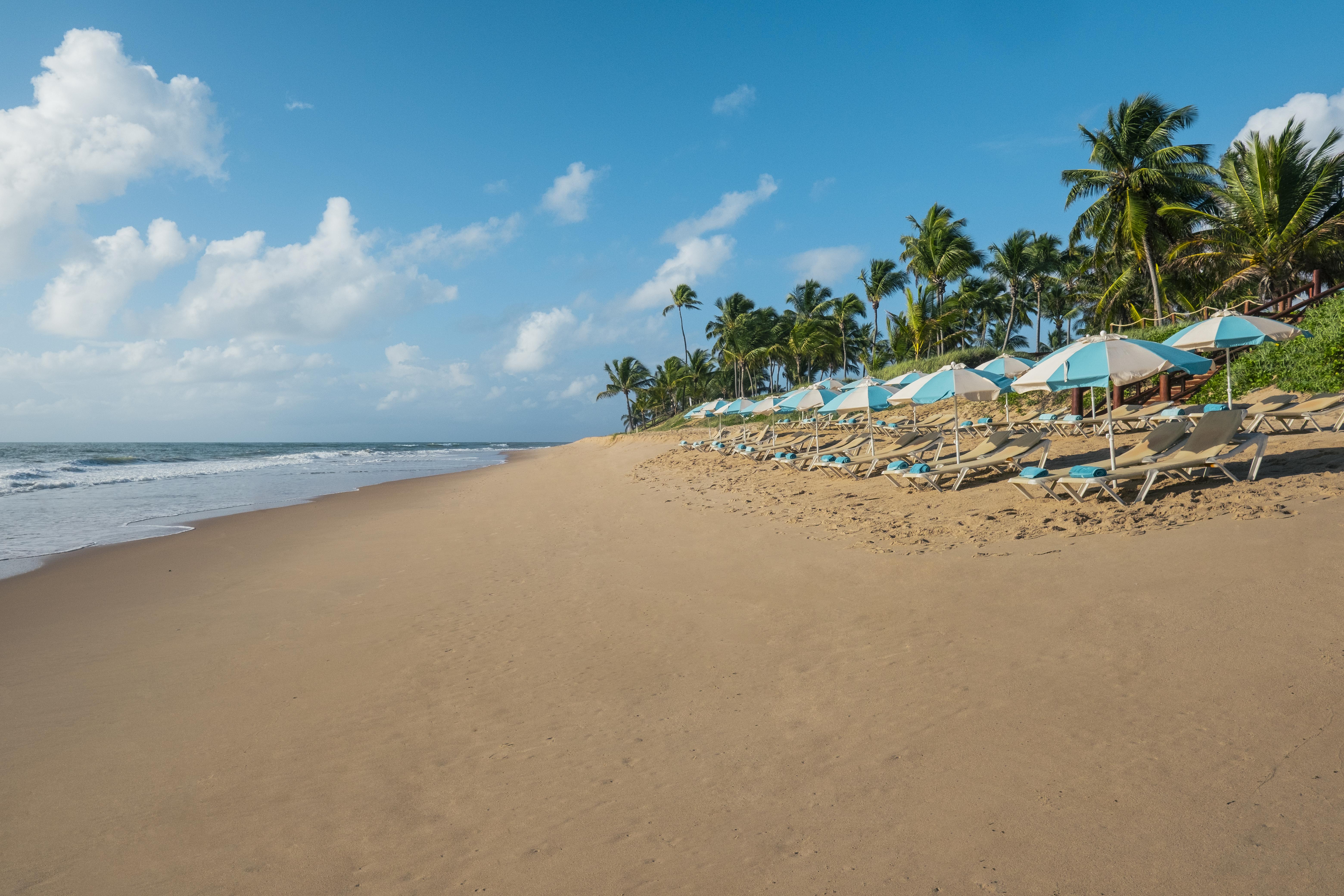 Iberostar Waves Bahia Hotel Praia do Forte Exterior foto Weligama Beach